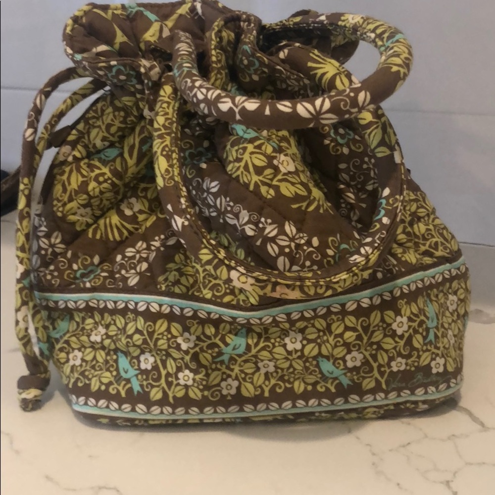 LIKE NEW Vera Bradley Drawstring Bag